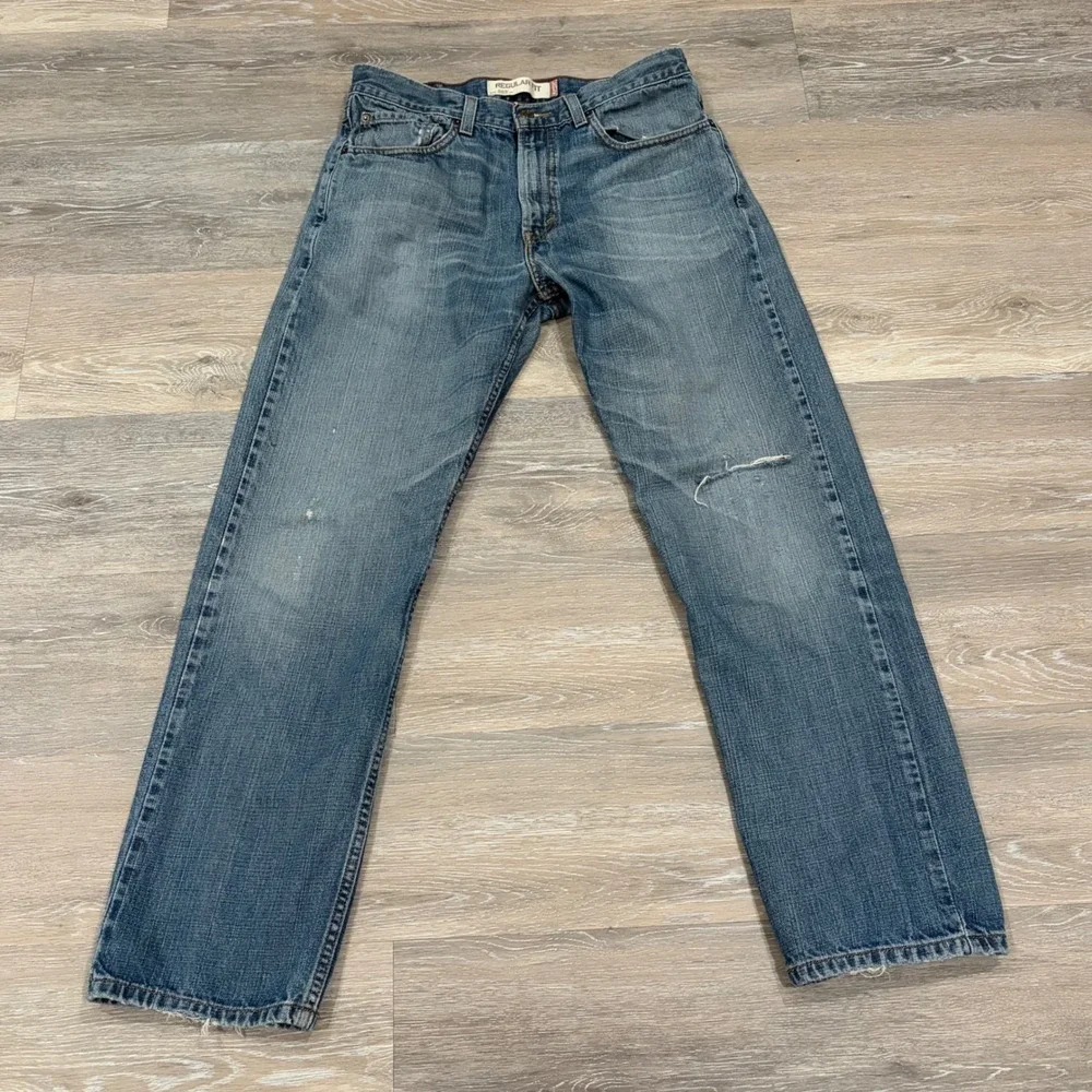 Levis‎ 505 Regular Fit Jeans Mens 33x32 Medium Wash Blue Denim Straight Leg